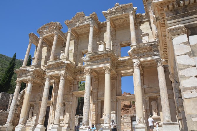 3-Hour Private Ephesus, Terrace Houses, Cruiser Only - Temple of Artemis ruins: a Seven Wonder stop that’s short but meaningful