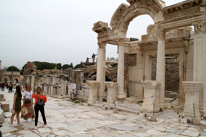 All Inclusive Private Access Ephesus Tour (SKIP-THE-LINE) - Ephesus Museum: where coins and excavations make sense of the ruins
