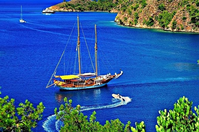 Boat Trip with Lunch From Kusadasi Port / Hotels - Timing and pacing: what the day feels like hour to hour