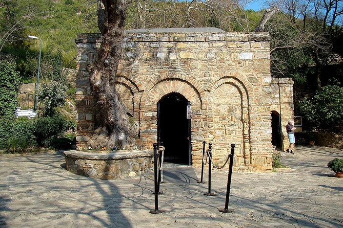 Daily Ephesus and Virgin Mary House Tour with Lunch Included - Lunch in Selçuk and the shop-time reality