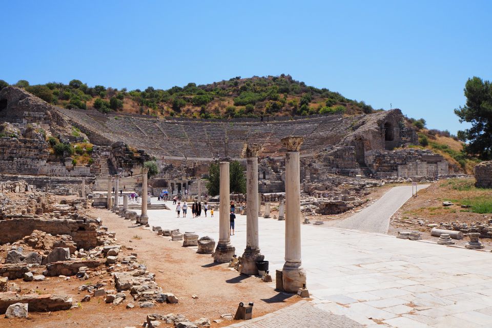 Ephesus: 4-Hour Guided Tour with Transfer from Kusadasi - Comfort checklist for uneven stone and real walking