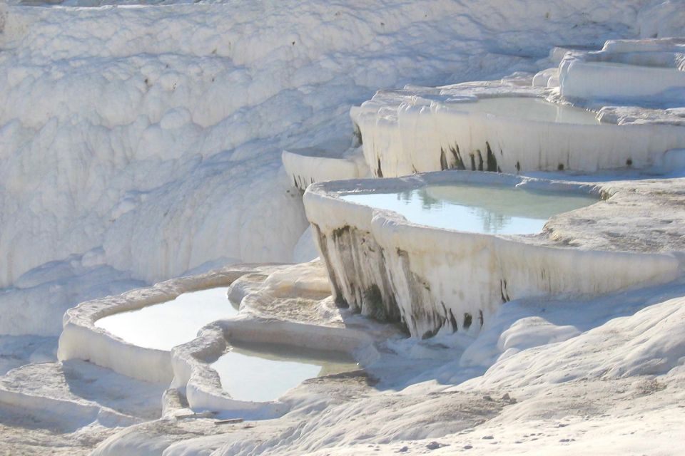 Ephesus and Pamukkale: Day Trip by Plane from Istanbul - Lunch, breaks, and shopping stops: how the schedule really feels