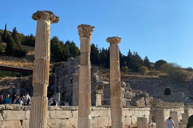 Ephesus Day Trip from Istanbul incl Domestic Flights - Kusadasi shopping break: useful crafts or a sales moment?
