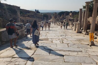 Ephesus Shore Excursion from Kusadasi Port with Guide - Meryemana (Virgin Mary’s House): The Tea-Break Stop on Mt. Koressos