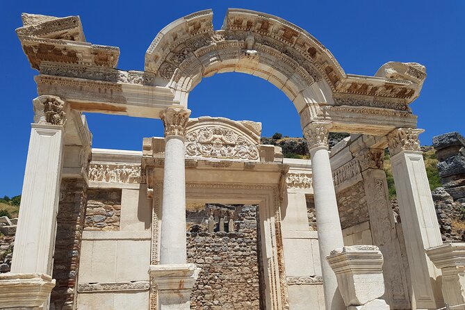 Ephesus Tour For Cruise Guests (Kusadasi Port) - Caravanserai, shopping drive-bys, and Pigeon Island views