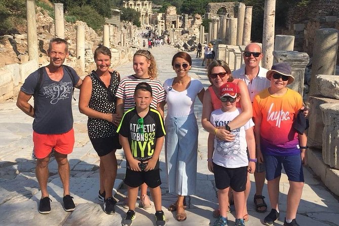 FOR CRUISERS Ephesus and Sirince Tour with Village Wine Tasting - Wine cellar tasting with five wines: what you actually get