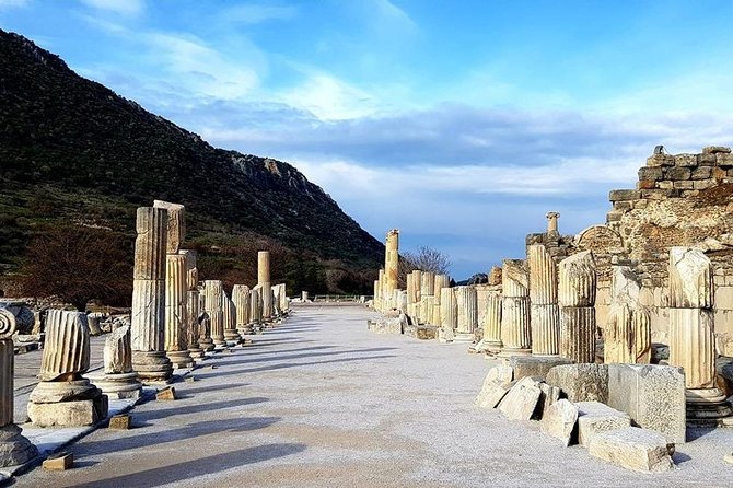 FOR CRUISERS: Private Ephesus Ancient City & Ephesus Museum Tour - Where You Meet Your Guide in Kusadasi (And the Smart Way to Do It)