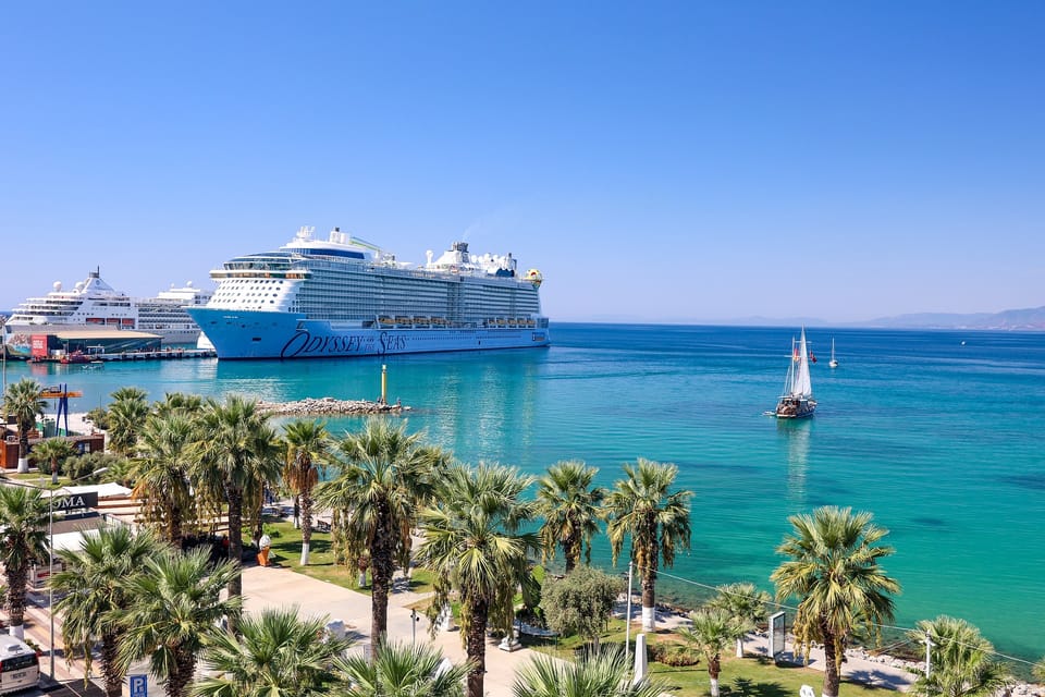 From Kusadasi: Ephesus Private Tour for Cruise Passengers - Selcuk Lunch Break: Use the Hour Smartly
