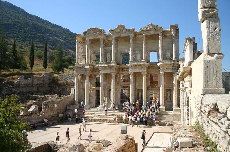 From Kusadasi or Izmir: Ephesus Private Tour - Price, Entrance Fees, and What You Should Budget