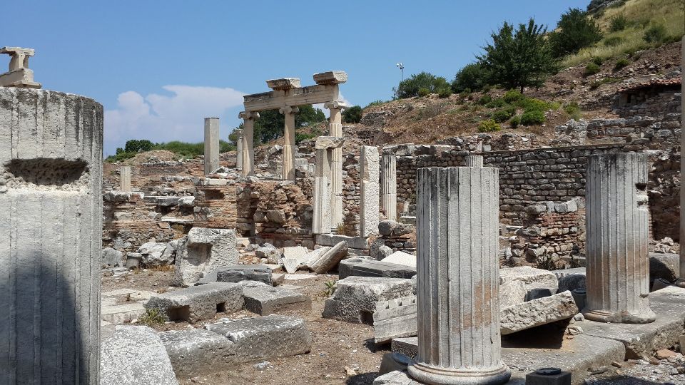 From Kusadasi/Selcuk: Highlights of Ephesus Small Group Tour - House of the Virgin Mary: Pilgrimage Site With Official Church Recognition