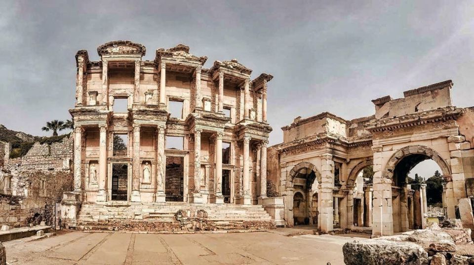 Kusadasi: Ephesus Small Group Tour - The House of the Virgin Mary: quiet time before the big ruins
