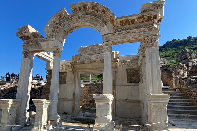 Kusadasi Port PRIVATE EPHESUS TOUR (fixed price 1 to 15 people) - St. John’s Basilica: Byzantine scale over a hilltop ruin