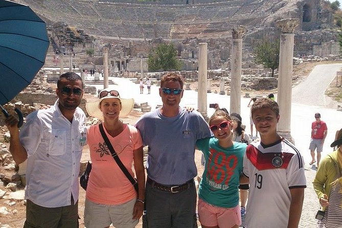 Kusadasi Port: PRIVATE Ephesus Tour for Cruise Passengers - Terrace Houses: Private Lives and Wall Art You Can Actually See