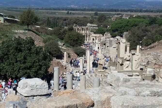Kusadasi Port: PRIVATE Ephesus Tour for Cruise Passengers - Meryemana (Virgin Mary’s House): Pilgrimage in the Details