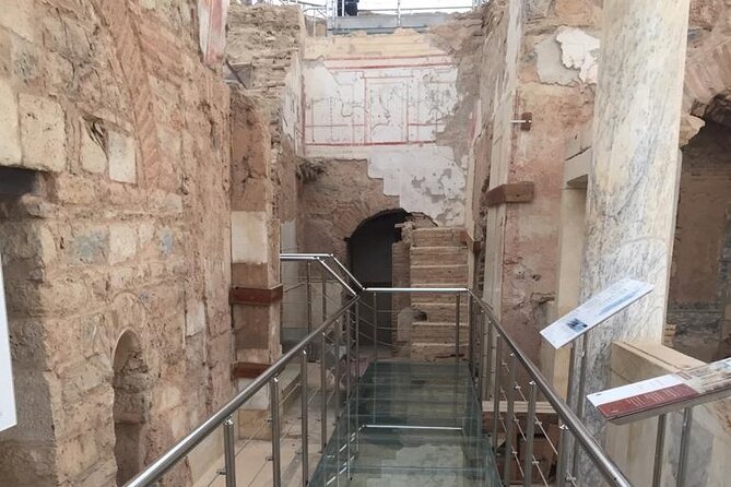 NO HIDDEN FEES : Ephesus 3 to 4 Hours Private & Mini Group Tours - Stop 3: Temple of Artemis photo break (short, but worth stopping)