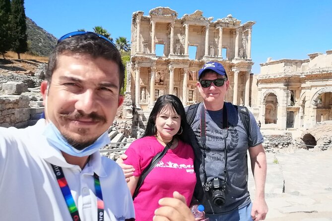 NO HIDDEN FEES: Private Ephesus - Sirince Village - Artemission - Meeting your guide at Kusadasi port (with less waiting)