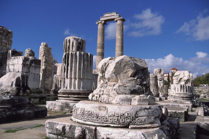 Priene Miletos Didyma Tour From Kusadasi / Selcuk Hotels - Lunch at a traditional Turkish restaurant: simple, welcome, and timed right