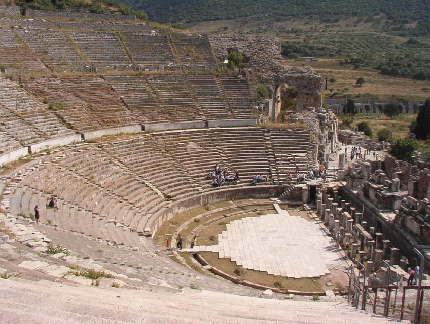 PRIVATE EPHESUS TOUR FOR CRUISERS: from Kusadasi Cruise Port - Artisan workshop time and the rug reality check