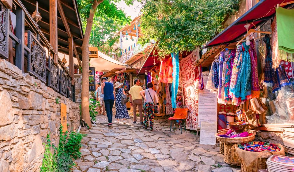 Private Sirince Village Tour From Kusadasi Port Cruiser Only - Şirince Village Walk: White Houses, Cobblestones, and Greco-Turkish Streets