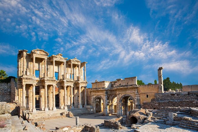 PRIVATE TOUR FOR CRUISERS: Mary's House (Meryemana) and Ephesus - Getting From the Port to Ephesus Without Losing Your Morning