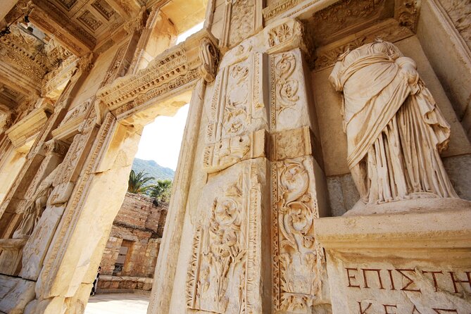 SKIP-THE-LINE: BEST OF EPHESUS PRIVATE TOUR with Lunch & ENTRY - Terrace Houses: mosaics and wall paintings that reward slow attention