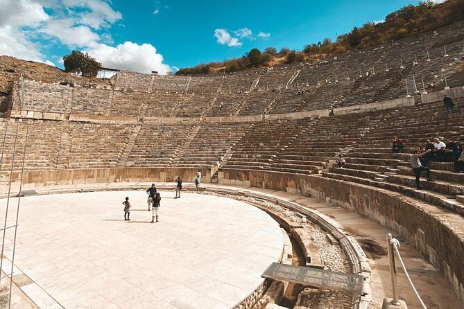 Small Group Ephesus and Sirince Day Tour from Kusadasi/Selcuk - Meryemana (Virgin Mary’s House): A Quiet Start Before Ephesus