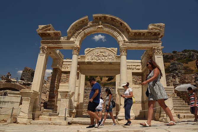 Top-Rated Ephesus and House of Virgin Mary Tour for Cruisers - The Mercedes van plan: comfortable transport, clearer pacing